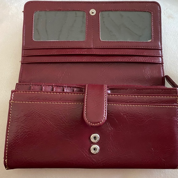 Via Roma Vintage Wallet Zippered Clutch Burgundy Snap Pockets Compartments - Picture 3 of 15